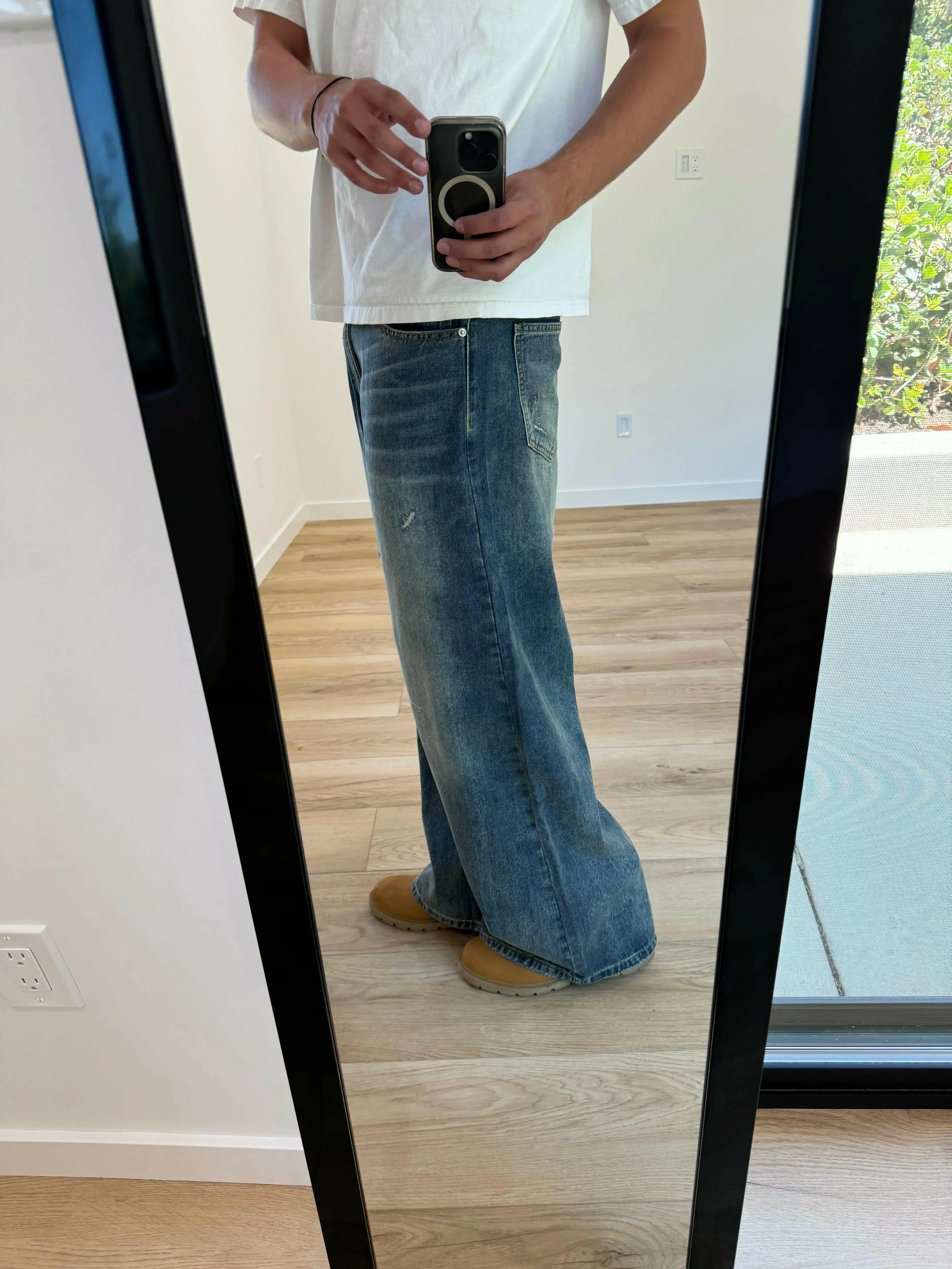 Blue-Gray Distressed Baggy Jeans - Image 3