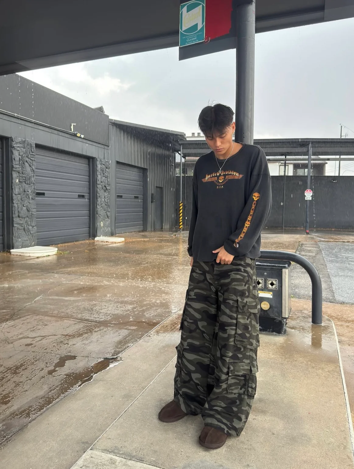 Dark Camo Baggy Cargo Pants - Image 5